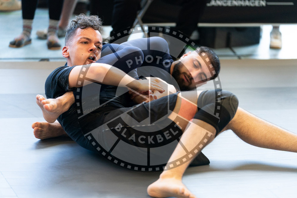 20250329PBB1978 | Fighters compete during the International Luta Livre (ILLCS) Germany IX Spring 2025 Competition spring on March 29, 2025 in Hannover, Germany.© Chiara Dazi