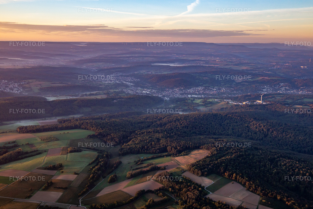 Luftbild: Morgenlicht über'm Pflinztal im Ortsteil Berghausen in Pfinztal im Bundesland Baden-Württemberg in Deutschland. Foto: IMG_138417.jpg vom 16.09.2023 durch Werner Riehm/FLY-FOTO.de