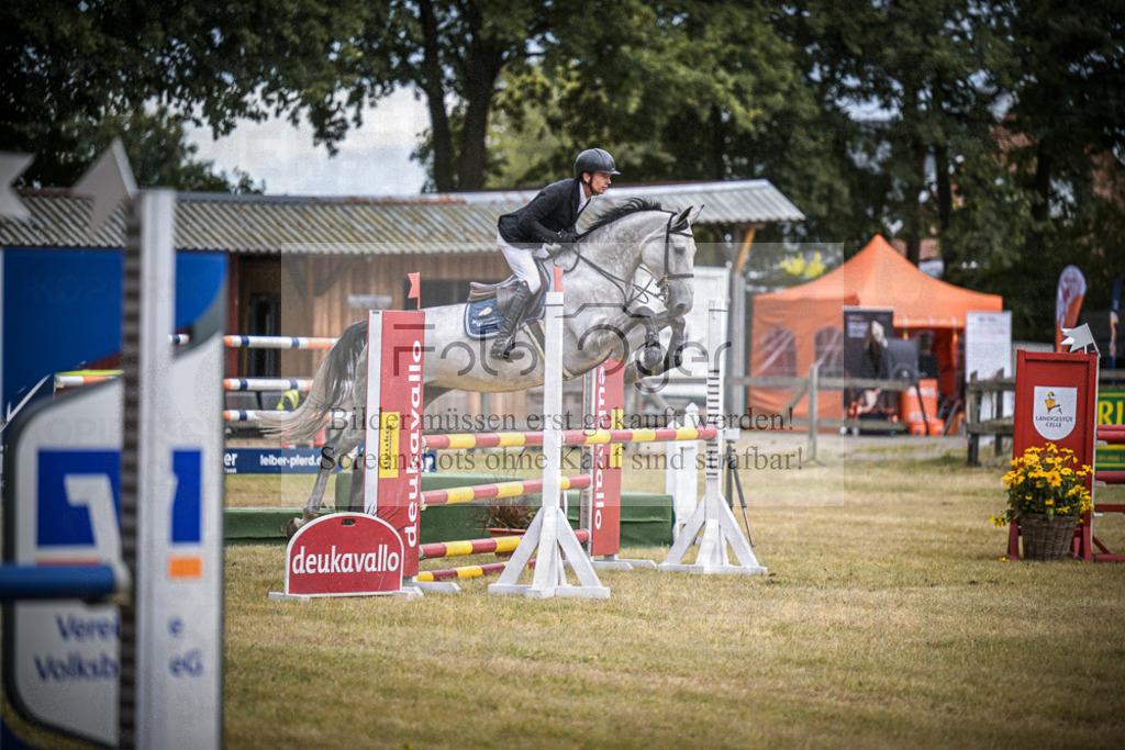 DOS_0189 | Entdecke hochwertige Reitturnierfotos von Foto Oger. Professionell, emotional und authentisch – jetzt Lieblingsmomente im Shop bestellen.Deutschlandweite Turnierfotografie. - Realisiert mit Pictrs.com