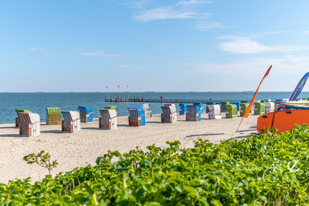 EAF_1432 | Eilun-Art-Fotografie Levke Martens, ihre Fotografin für Immobilien- und Landschaftsfotografie auf Föhr, Föhrer Motive als Poster, Leinwand, hinter Acrylglas oder stelle dir deinen eigenen Monatskalender zusammen, mit nur einem Klick