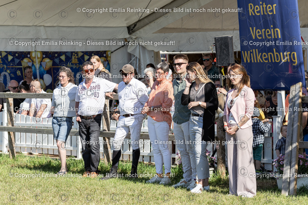 CL5A1506 | Emilia Reinking Fotografie - Realisiert mit Pictrs.com