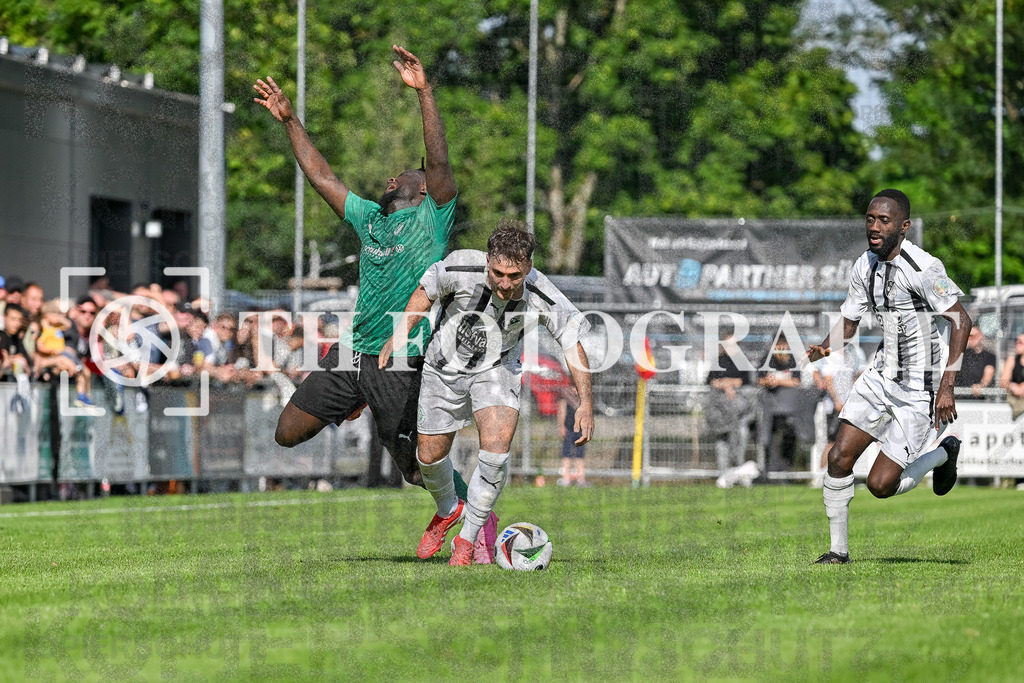 GER, FC Zell - FC Wittlingen, Fussball, Rothaus Bezirkpokal, Finale, Saison 2024/2025, 29.05.2025 | GER, FC Zell - FC Wittlingen, Fussball, Rothaus Bezirkpokal, Finale, Saison 2024/2025, 29.05.2025Foto: TH Fotografie/Thomas Hess