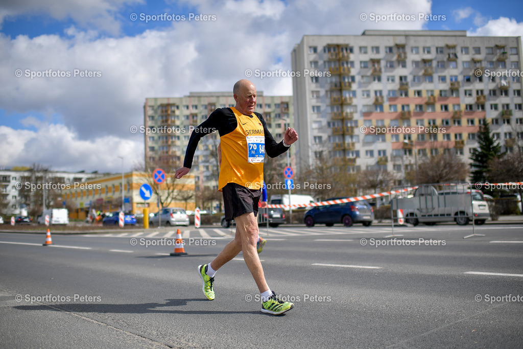 Masters Hallen-EM_Tag 5-200 | Masters Hallen-EM am 31.03.2026 in Torun - Realized with Pictrs.com