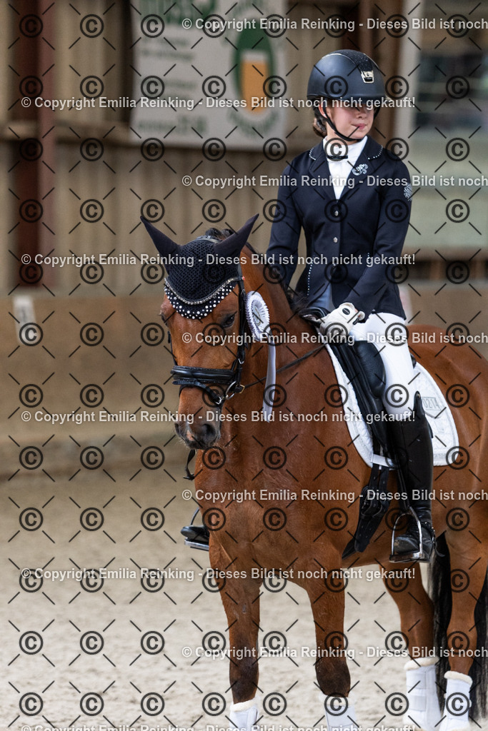 CL5A5447 | Emilia Reinking Fotografie - Realisiert mit Pictrs.com