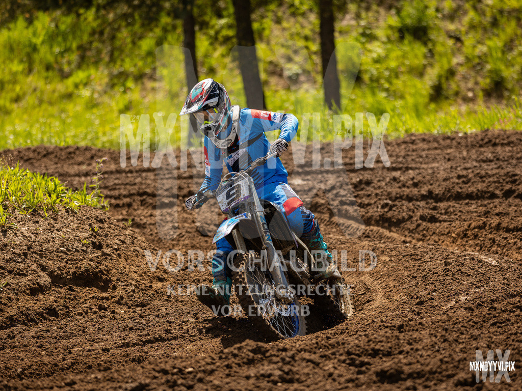 866A7050 | mxndyyvipix
