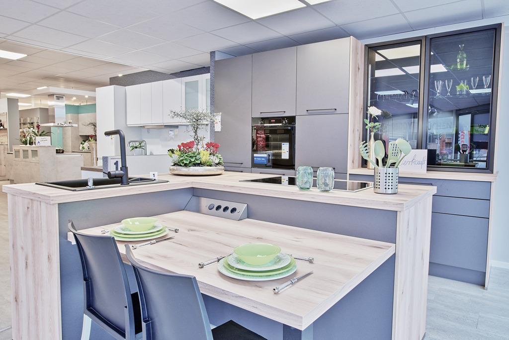 Küchenstudio_1_1 | Immofotokoeln - Realisiert mit Pictrs.com