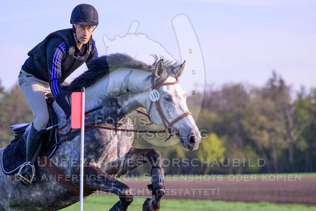 18042026-Gernlinden-02-0135 | Fokus Hufschlag Fotografie - Realisiert mit Pictrs.com