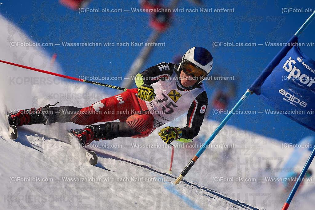 ALP2954_MASTERS-Cup_GS-B Herrn_Ricard Stephane | (C)FotoLois.com, Alois Spandl. FIS Masters-Cup Wildschönau, Giant Slalom auf der Piste Schatzberg GS, Siegerehrung auf dem Dorfplatz Niederau, Sa 13. Januar 2024.