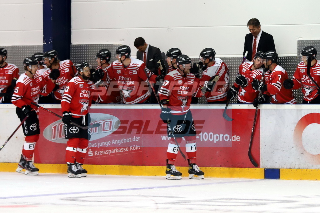 Torjubel KEC | Torjubel KEC - Realisiert mit Pictrs.com