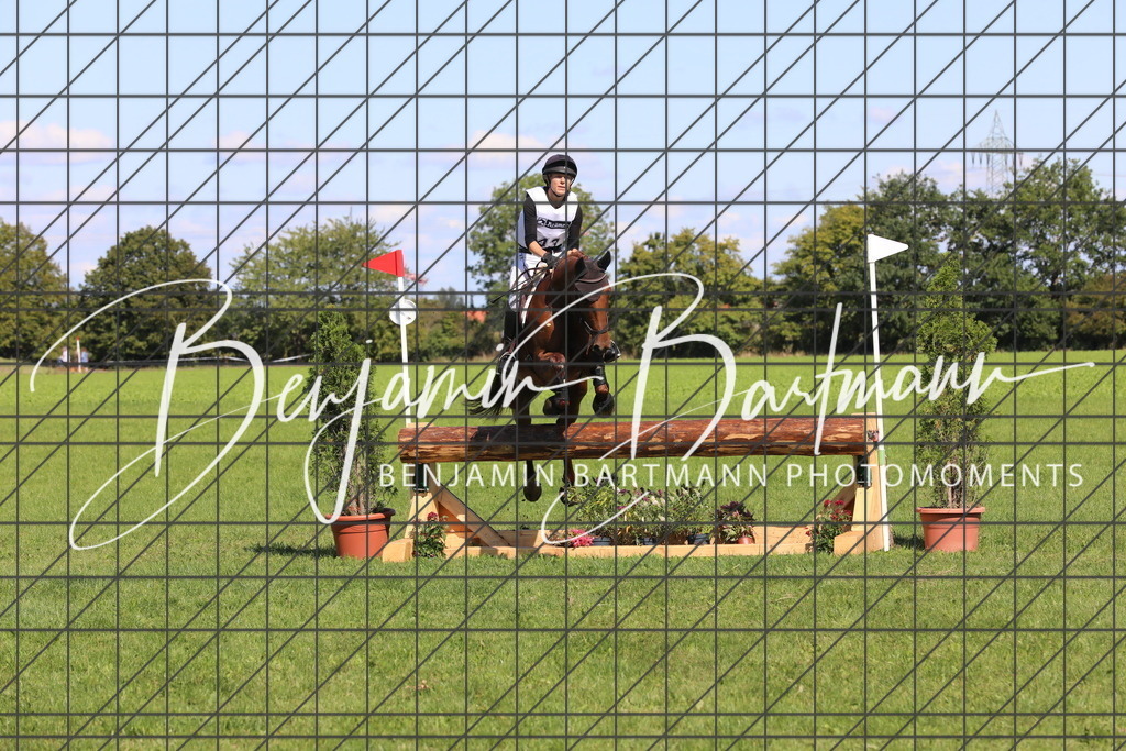 AZ2A0382 | Benjamin Bartmann Photomoments