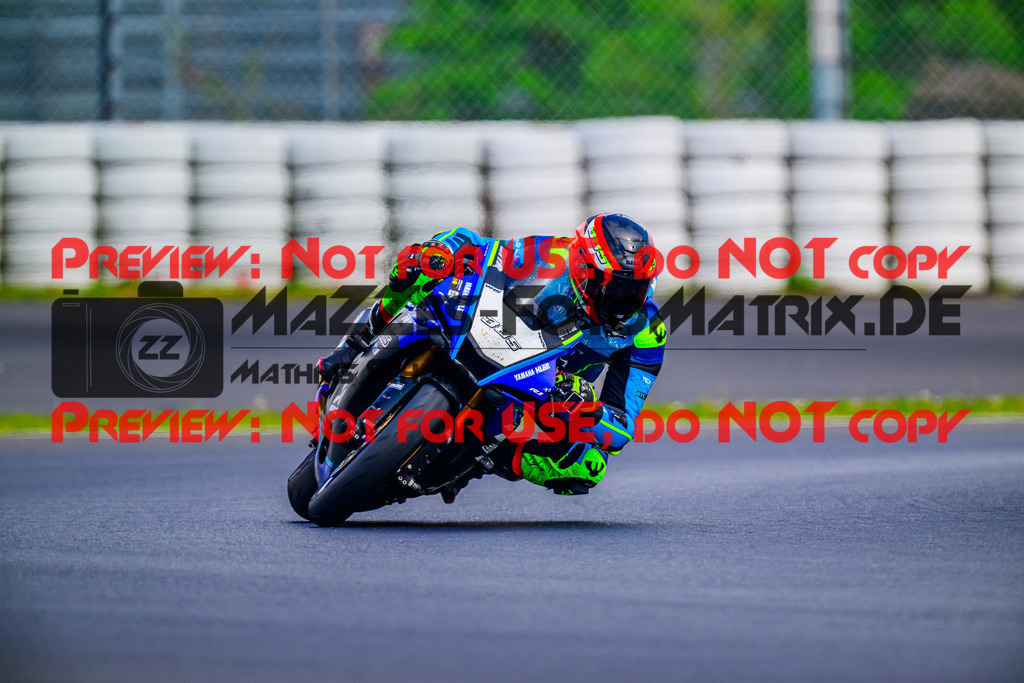 MaZZes_FotoMatrix_240519_6007705_1280 | Fotograf Mathias Schmid
Sportfotograf,
Eventfotograf,
Hochzeitsfotograf,
Portraitfotograf