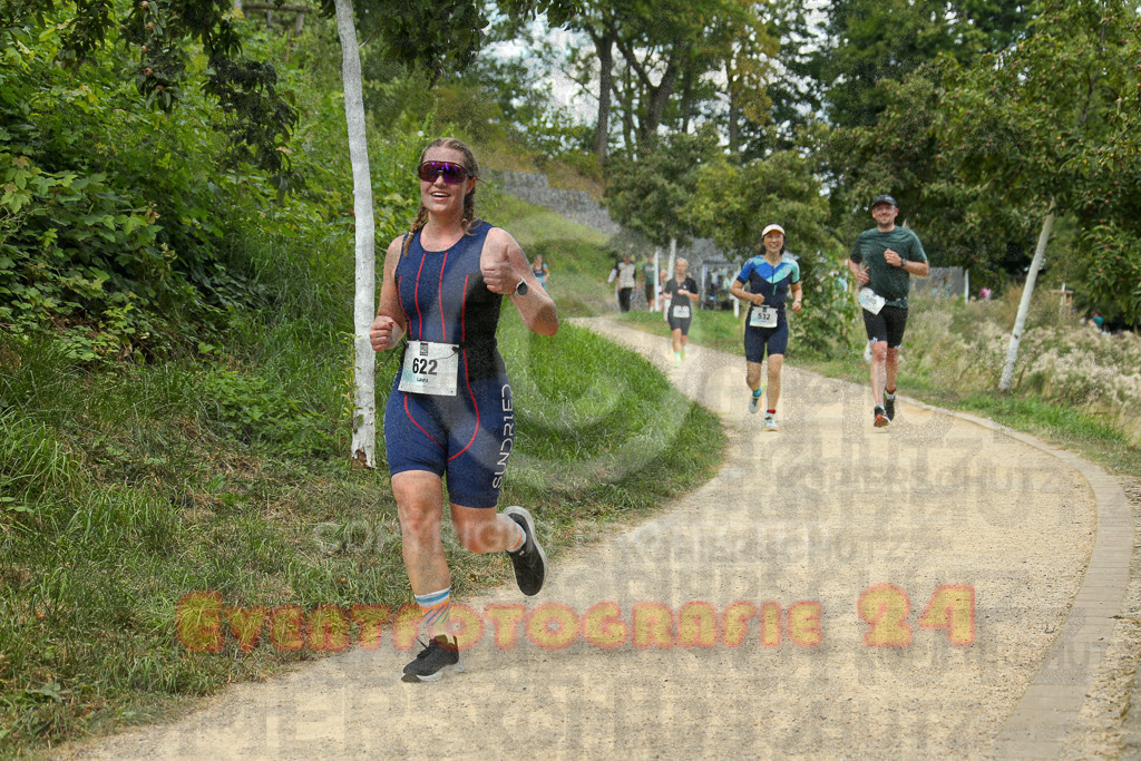 250824_1419_EX1_5779 | Sportfotografie im Rhein-Sieg Kreis, Köln, Bonn, NRW, Rheinland Pfalz, Hessen, etc. Unser Tätigkeitsfeld umfasst den Laufsport vom Volkslauf über den Marathon, Duathlon, Triathon bis zum Ultralauf wie Kölnpfad Ultra oder Schindertrail.
