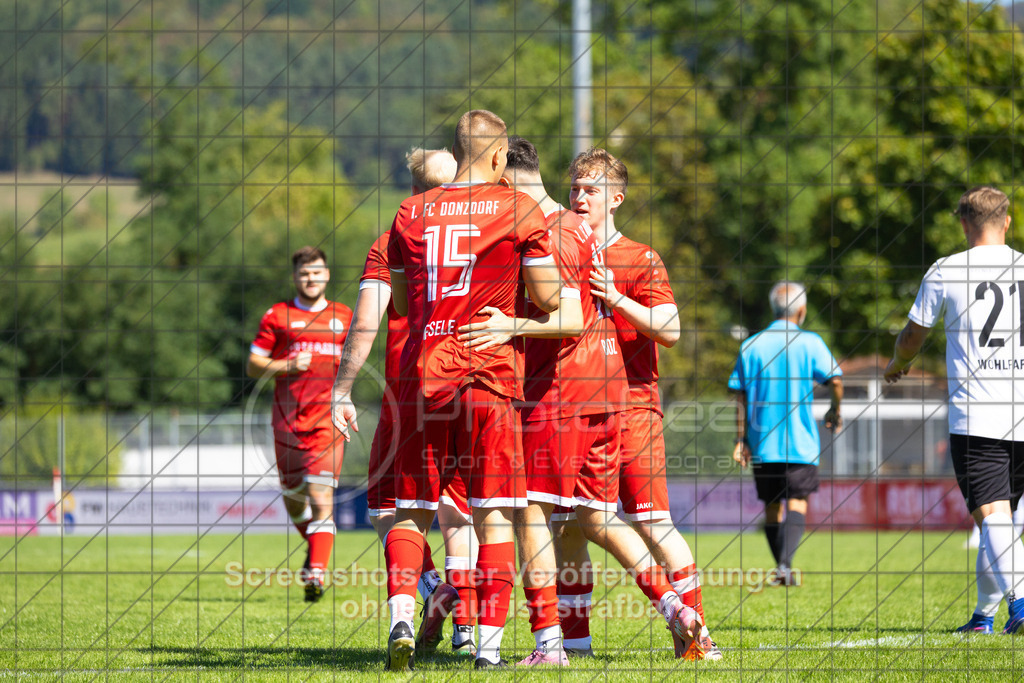20260906_130643_0077_(c)_by_PhotoPeet | #,1.FC Donzdorf II (rot) vs. SGM Jebenhausen-Bezgenriet (weiß), Fußball, Kreisliga A3 - Bezirk Neckar/Fils, 02. Spieltag, Saison 2026/2027, Rasenplatz Lautertal Stadion, Süßener Straße 16, 73072 Donzdorf, 06.09.2026 - 13:00 Uhr,Foto: PhotoPeet / Sport- &amp; Eventfotografie / Peter Harich