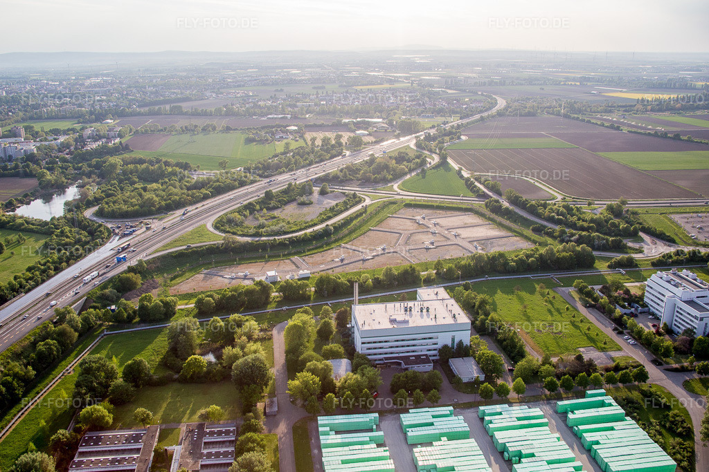 Luftbild: Ausfahrt A6 LU-Nord im Ortsteil Mörsch in Frankenthal im Bundesland Rheinland-Pfalz in Deutschland. Foto: IMG_088218.jpg vom 09.05.2016 durch Werner Riehm/FLY-FOTO.de