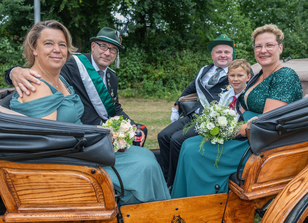 top-top.de-250705-106 | Foto, Video, Fotografie, Videografie, Fotobox, DJ, Discjockey, Musik, Musikbox, Veranstaltung, Photobooth, Amazon, Ebay, Buchtipp, Bestseller, Autor, Verlag, Buch, Wesel, Hamminkeln, NRW, Dinslaken, Rees, Drohne, Hochzeit, Party, Fotobox, Wesel, Fotograf