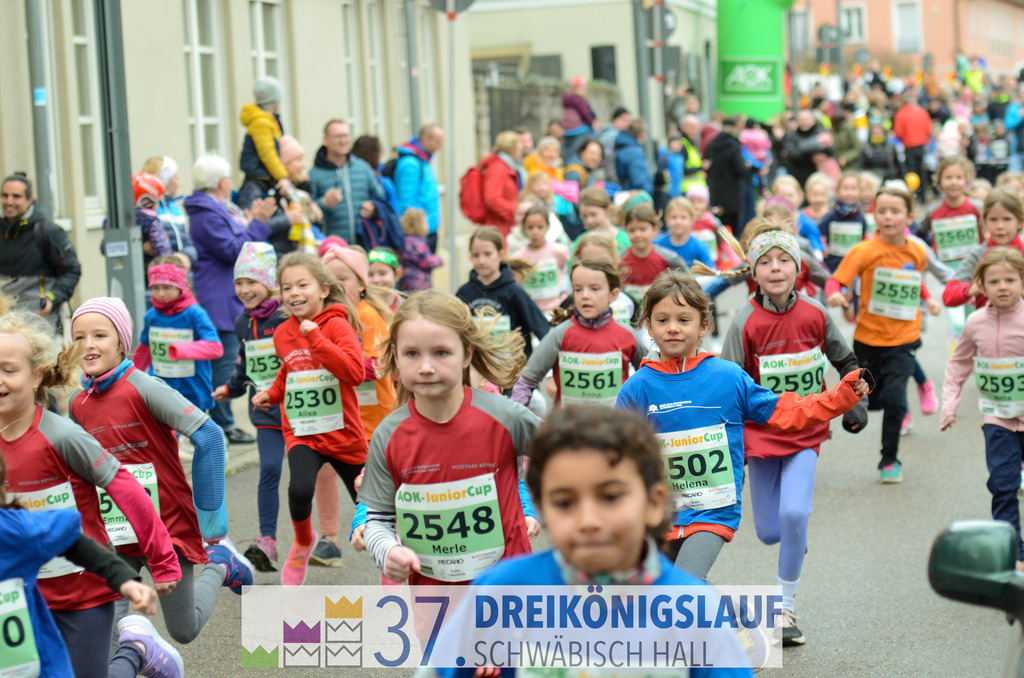 AOK JuniorCup 400m | 3Koenigslauf 2023 - Realisiert mit Pictrs.com