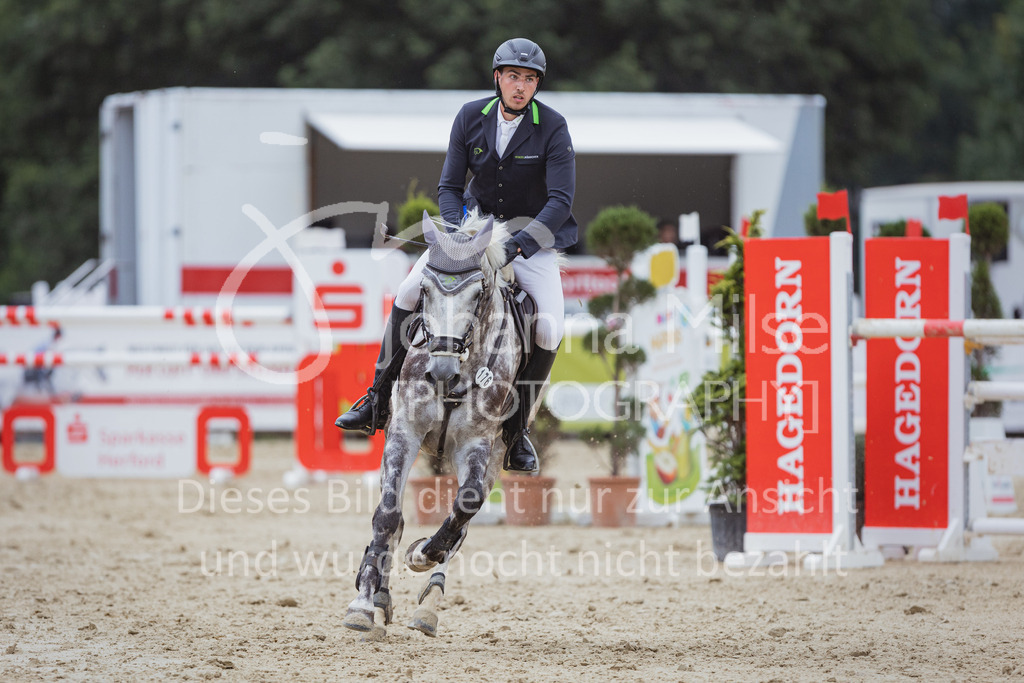 220729_BHO_GT_M2-Spr_1-277 | Deine schönsten Turniermomente als professionelle Fotos! Entdecke hochwertige Pferdesport-Fotografie im Online-Shop. Jetzt Fotos finden & bestellen!