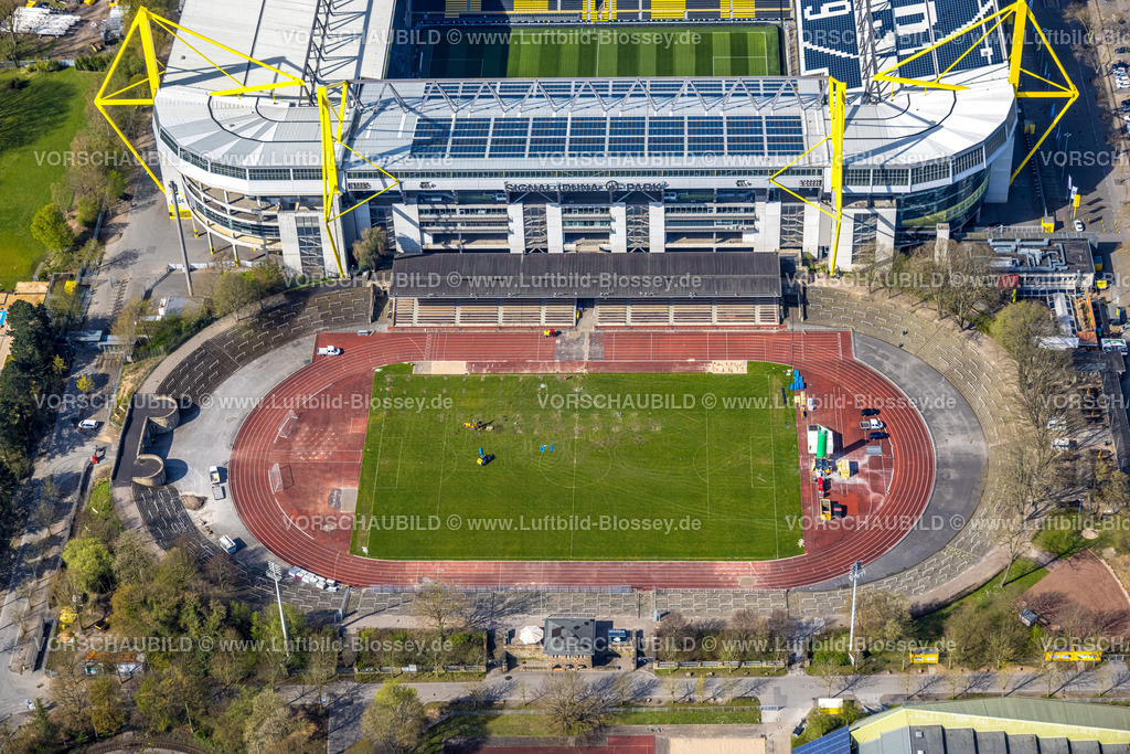 Dortmund220400412 | Luftbild, Stadion Rote Erde am Fußballstadion Signal-Iduna Park, Westfalenhalle, Dortmund, Ruhrgebiet, Nordrhein-Westfalen, Deutschland