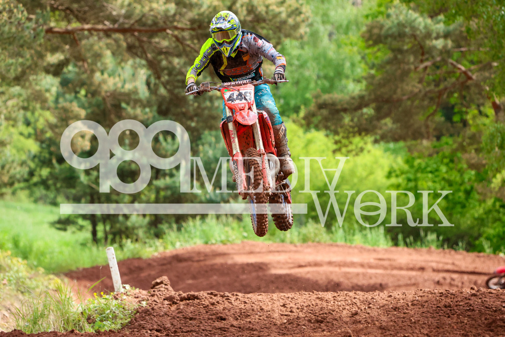 5E6A0648 | 989 MEDIAWORK