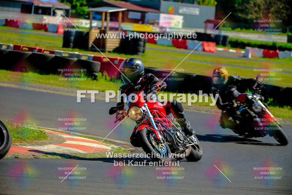 _NBG4017 | Hier findet Ihr Bilder von Touristenfahrten auf der Nürburgring Nordschleife oder von anderen Veranstaltungen die ich besucht habe. Viel Spass beim Durch Schauen 