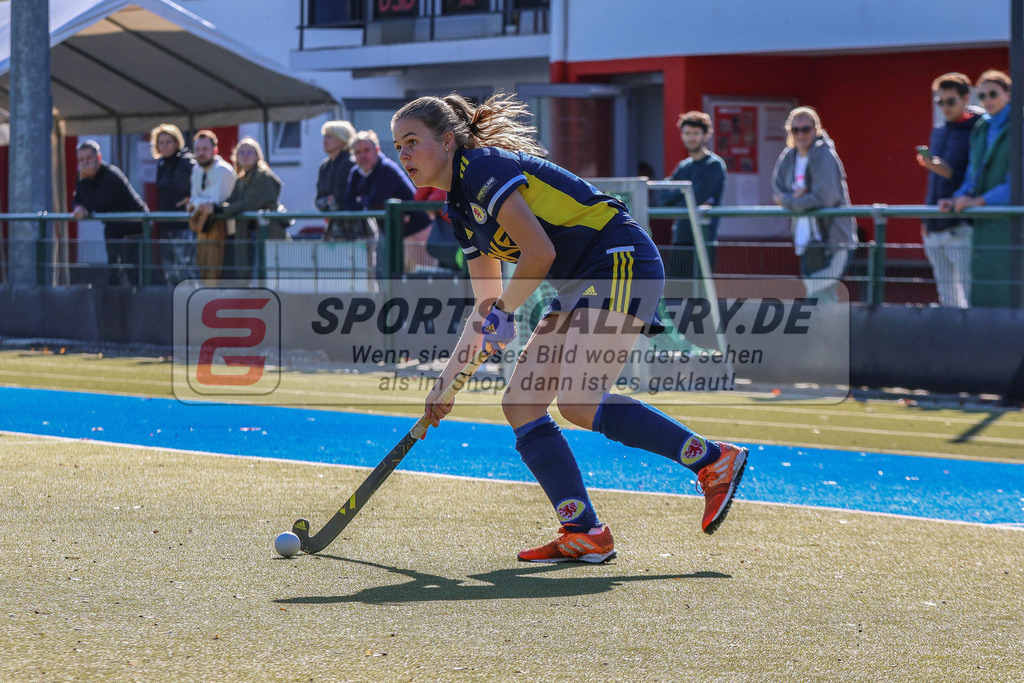 MJ_2022-10-09_Damen_DSD-Braunschweig-9 | Olla Edelhäuser (Eintracht Braunschweig #20), DSD Düsseldorf - Eintracht Braunschweig am 9.10.2022 in der Hockeyanlage DSD, Düsseldorf