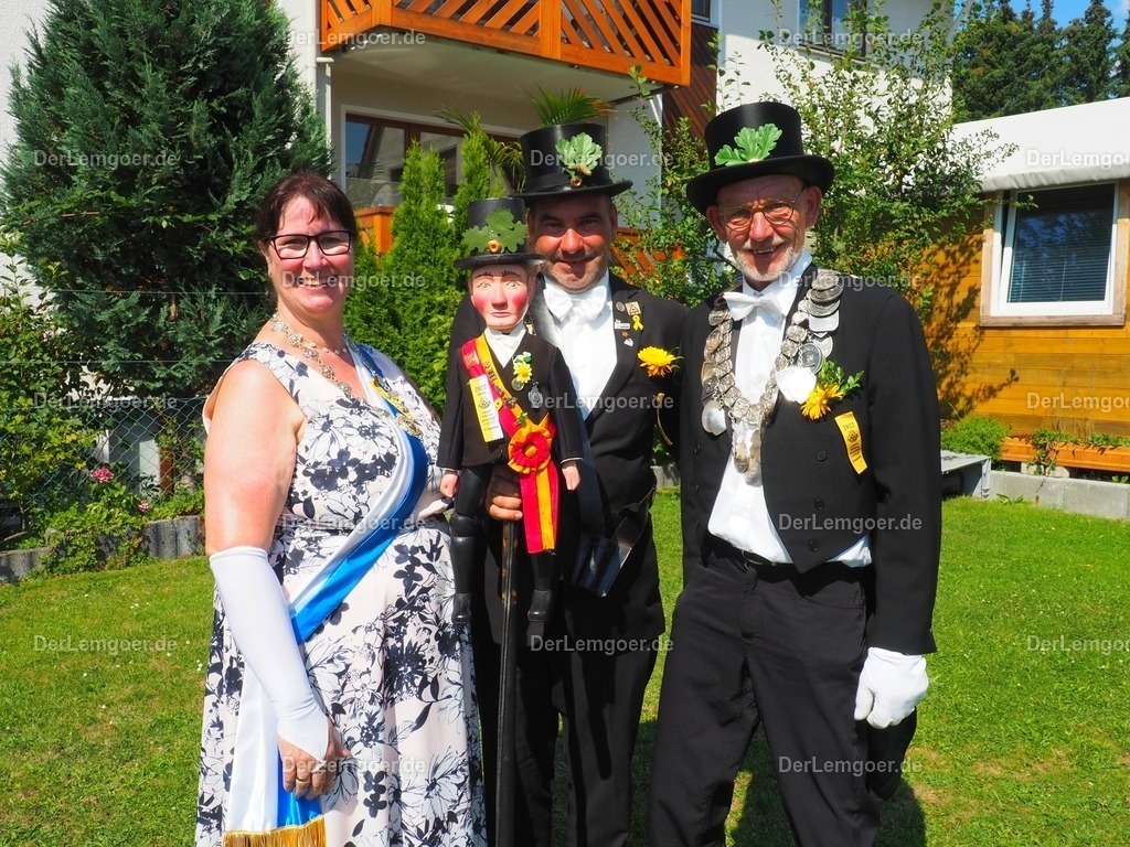 Königspaar-Puppe2 | Fotogalerie & Shop für www.DerLemgoer.de - Mit Vorschau und Bestellmöglichkeit meiner Fotos von verscchiedenen Events in Lemgo / Lippe & OWL.