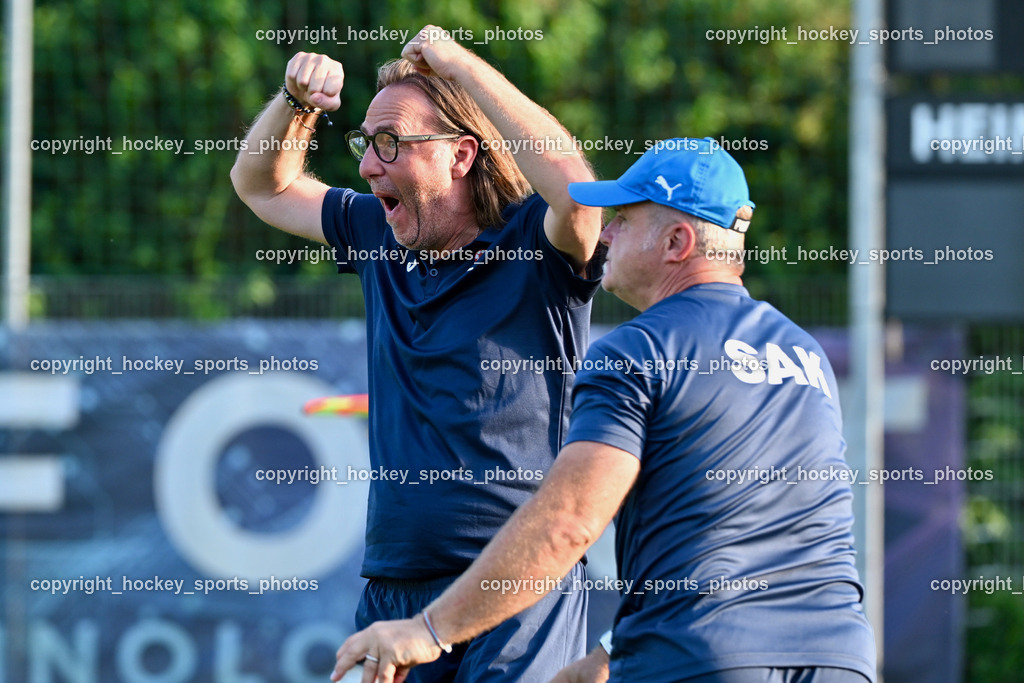 SAK vs. SV Dellach Gail | Jubel Headcoach SAK Richard Huber, Tormanntrainer SAK Johann Smrecnik, SAK vs. SV Dellach Gail, SAK vs. SV Dellach Gail am 14.08.2025 in Klagenfurt (Sportpark Welzenegg), Austria, (Photo by Bernd Stefan)
