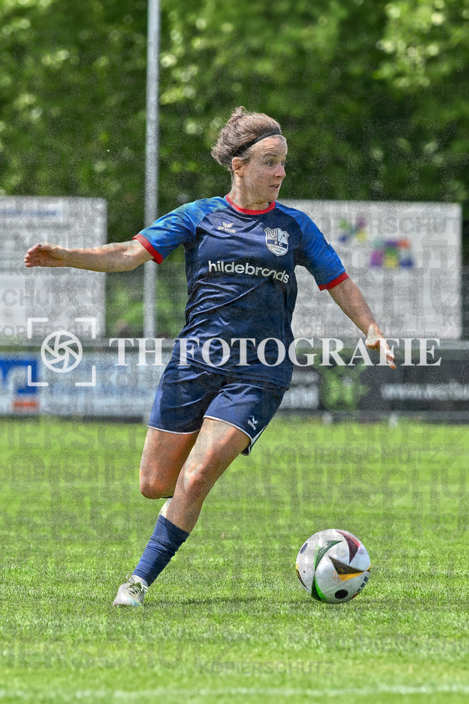 GER, FC Hauingen - SV Waldhaus, Frauen-Fussball, Rothaus Bezirkpokal, Finale, Saison 2024/2025, 29.05.2025 | GER, FC Hauingen - SV Waldhaus, Frauen-Fussball, Rothaus Bezirkpokal, Finale, Saison 2024/2025, 29.05.2025Foto: TH Fotografie/Thomas Hess