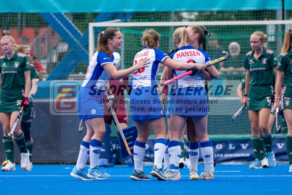 Final4_20250531-1358-HK107718 | Krefeld, Deutschland, 31.05.2025:  Feldhockey Final4 2025 – „Deutsche Feldhockey-Meisterschaften 2025“ im Gerd-Wellen-Hockeyanlage am 31.05.2025 in Krefeld, Deutschland. (Foto von Kramhöller/Fehrmann/Kaste)Krefeld, Germany, 31.05.2025: Feldhockey Final4 2025 – „Deutsche Feldhockey-Meisterschaften 2025“ in Gerd-Wellen-Hockeyanlage at 31.05.2025 in Krefeld, Deutschland. (Foto from Kramhöller/Fehrmann/Kaste)