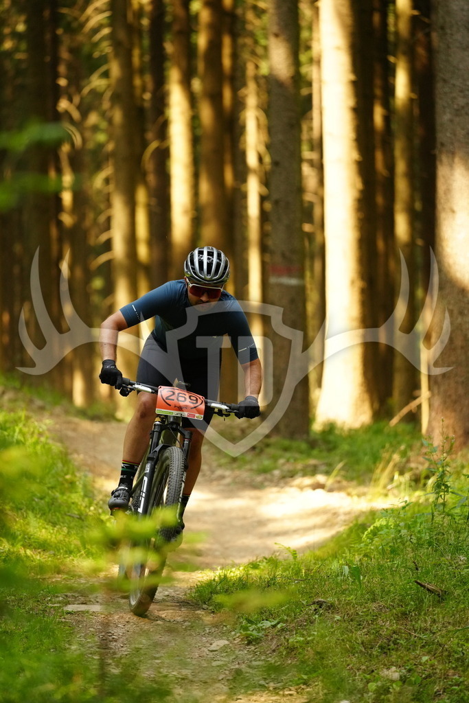 FC103016 | Fotogalerie der Treibjagd im Dunkelwald - Dein MTB Etappenrennen im Erzgebirge - Realisiert mit Pictrs.com