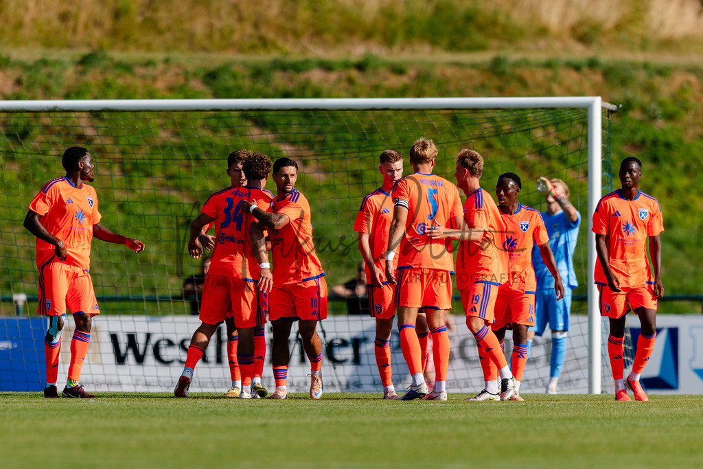 Testspiel, Saison 2026/27: SC Preußen Münster - Kickers Emden | Billerbeck, 10.07.2026: Testspiel, SC Preußen Münster gegen Kickers Emden auf der Anlage des DJK Billerbeck in Billerbeck. Foto: sportfotografie.ms | Markus Paletta - Realisiert mit Pictrs.com