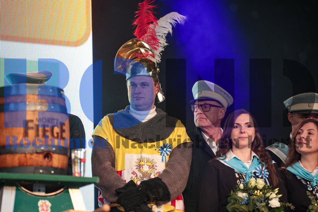 JEM_ZAPMAI20250424-13 | bond - Realisiert mit Pictrs.com