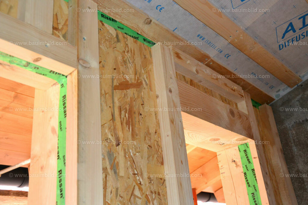 bib-lg13-holzbau-ausbau-0028 | Nach LV-Leistungsgruppen sortierte Detailfotos über den Bau eines Hauses. Alle Hausbau-Bilder direkt vom Urheber und Autor der Website Haus-Selber-Bauen.com