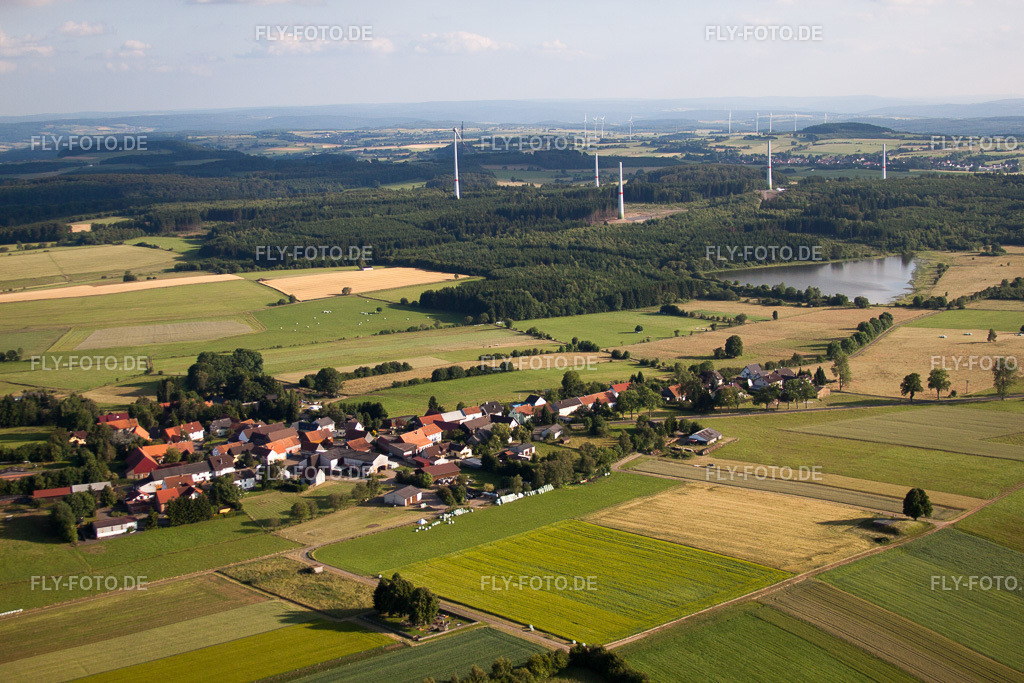 Ortsansicht | Luftbild: Ortsansicht im Ortsteil Reichlos in Freiensteinau im Bundesland Hessen in Deutschland. Foto: IMG_68542.jpg vom 21.06.2014 durch Werner Riehm/FLY-FOTO.de - Realisiert mit Pictrs.com
