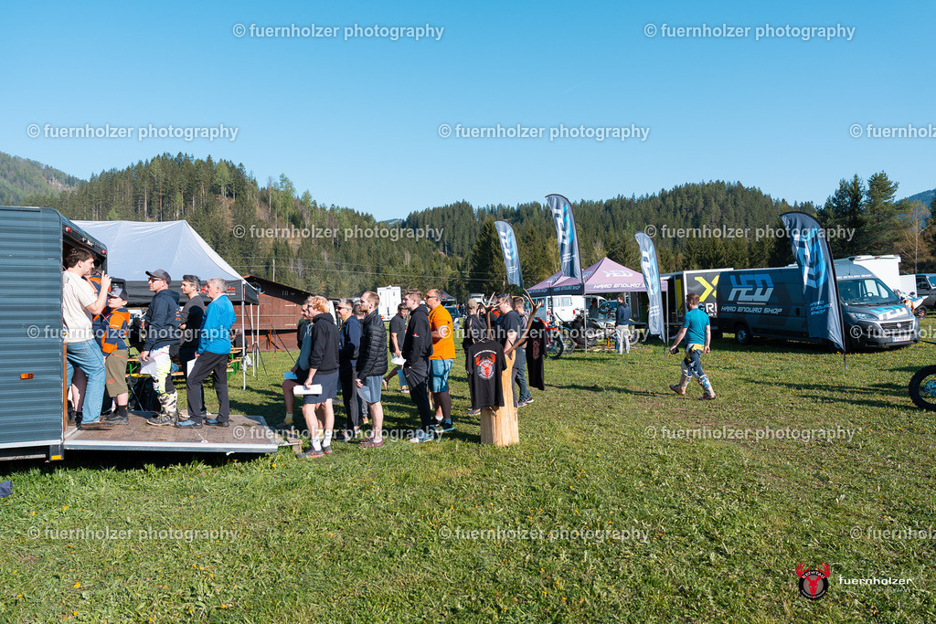 fuernholzer_250501-C1-11 | Fotografische Impressionen von der Red Stag Enduro Extreme by fuernholzer-photography.com. Endurosport in Österreich fotografisch festgehalten von fuernholzer. Auftragsfotografie für Private, Gewerbefotos und Industriefotografie. Eventfotografie, Sportfotografie und Motorsportfotografie. Anbieter von Fotoworkshops, Fototraining, fotografischen Vorträgen und Fotoseminaren.