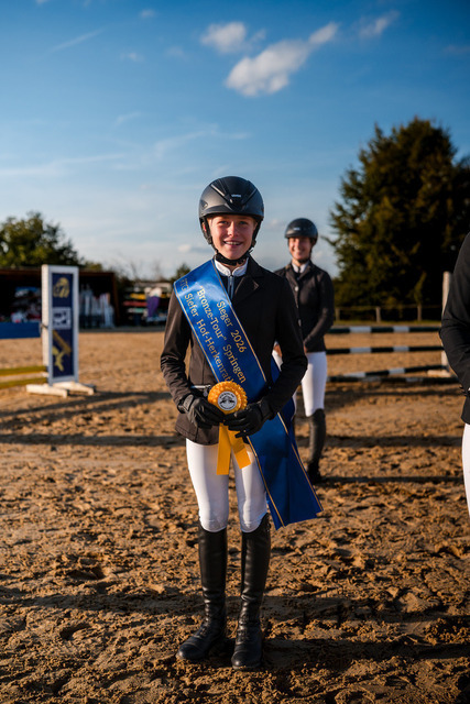 NZF_9055 | Professionelle Reitsport-, Turnier- und Eventfotografie von Robert Broda. Galerien mit ausgewählten und bearbeiteten Bildern direkt online ansehen und bestellen.