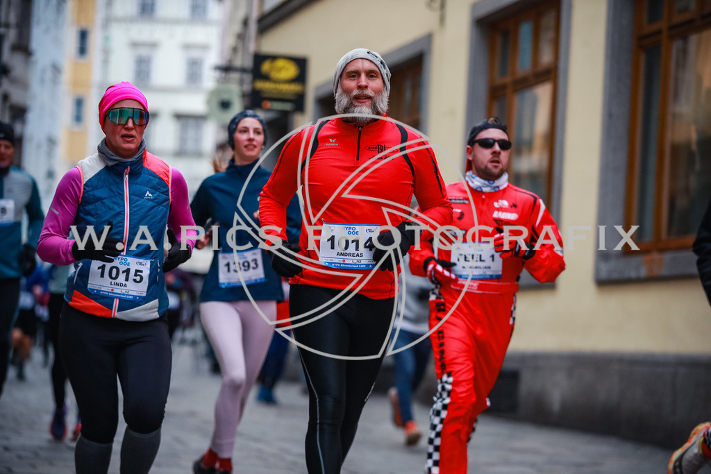 SILVESTERLAUF LINZ 25 | Linz, AUSTRIA, 31. Dezember 25, TRIRUN SILVESTERLAUF LINZ 25 , Image shows: 
Photo: WAPICS / BINDER Manuel