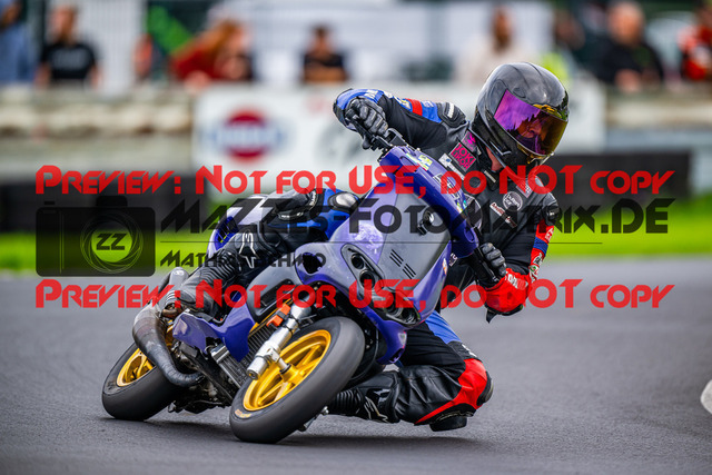 MaZZes_FotoMatrix_230827_1990 | K2