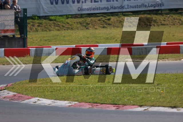 0DKP2308 | Kliewer Motion & Motorsport - Realisiert mit Pictrs.com