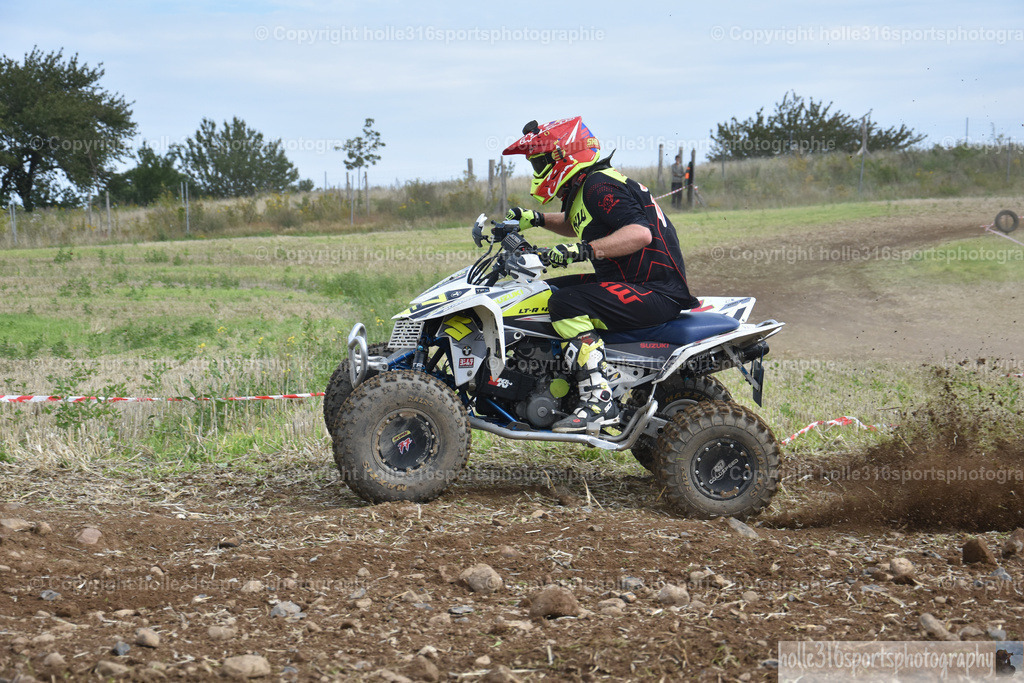 DSC_0621 | Sportfotografie , Motorsport, Motoross, Reitsport, Mointainbike, Enduro,
Landschaft , Outdoor, Eventfotografie, Landschaft, Bilder online bestellen - Realisiert mit Pictrs.com