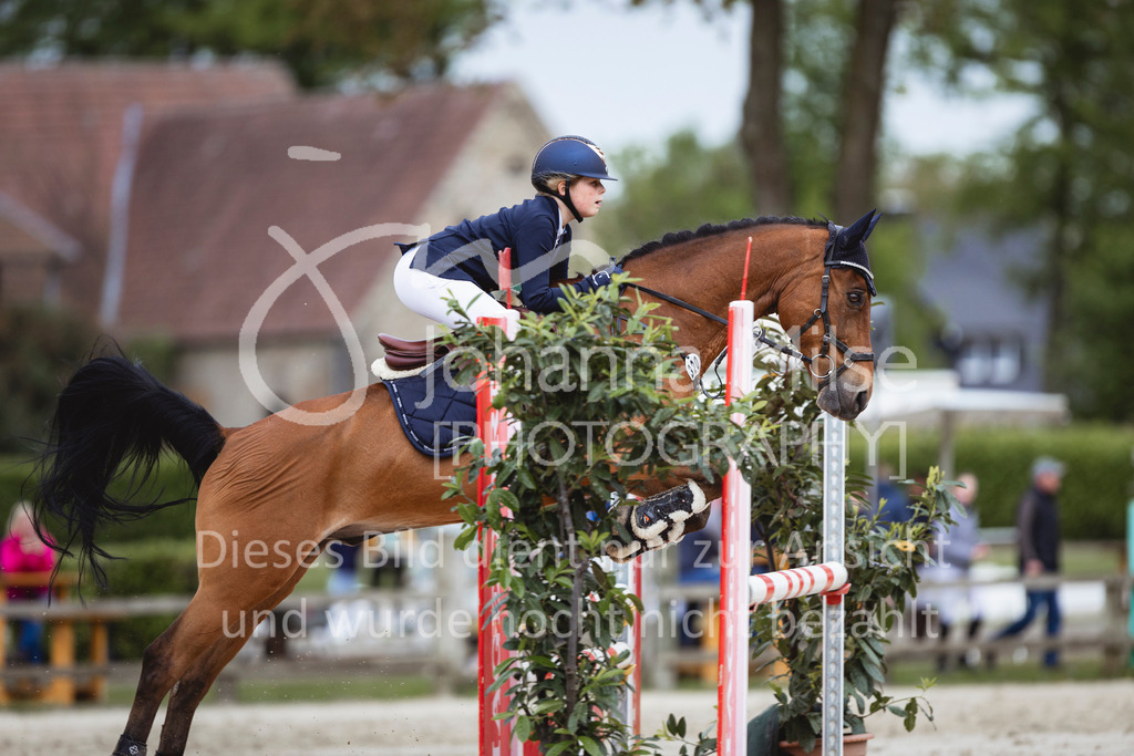 240504_PonyTrophy-252 | Deine schönsten Turniermomente als professionelle Fotos! Entdecke hochwertige Pferdesport-Fotografie im Online-Shop. Jetzt Fotos finden & bestellen!