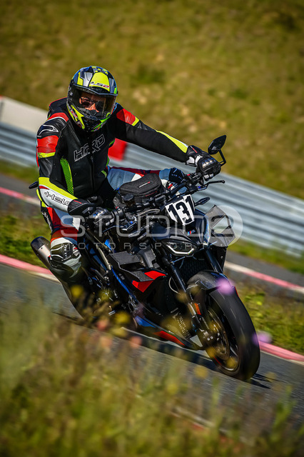 0131-250510_BOX-036_131 | Deine Full-Service-Agentur für ✔️Videoproduktionen und ✔️Motorsportfotografie Jetzt Angebot anfragen!