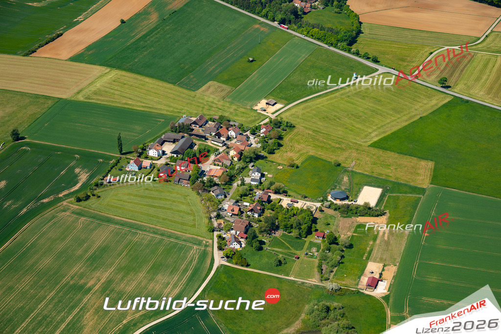 Luftbild Vs Google Maps  Deinshof  Kastl -Das Luftbild wurde 2025 vom UL-Flugzeug heraus erstellt ( keine Drohne ) - Hochauflösende Luftaufnahme -Nicht vergleichbar mit Google Maps oder Satelittenbilder- Die Geschenkidee !Mit Lizenz und Bildrechte bestellbar