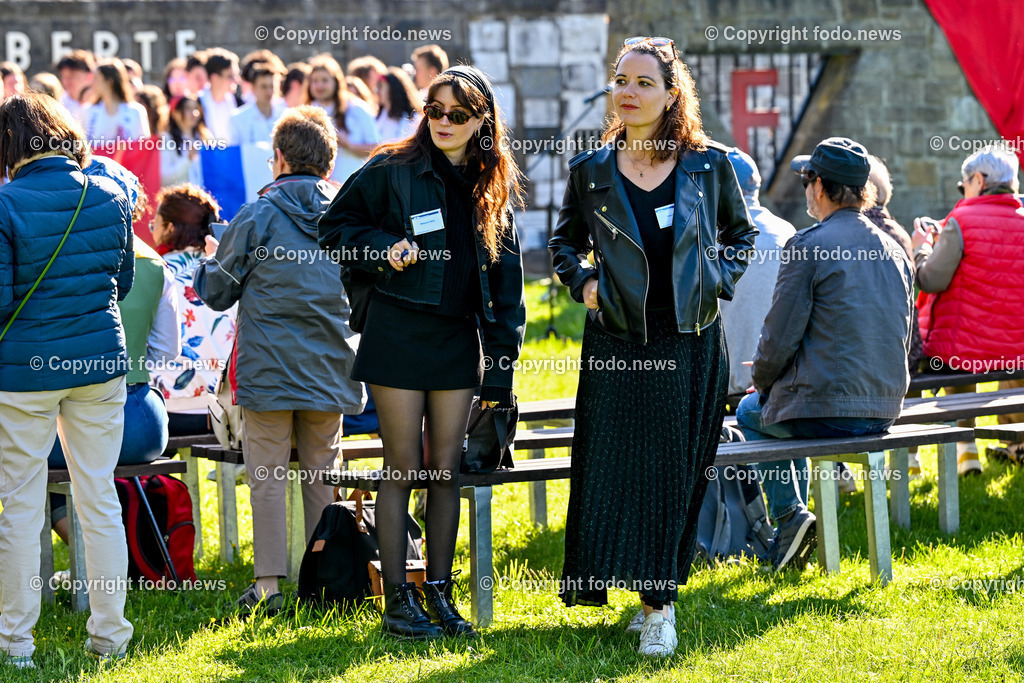 Internationale Gedenk- und Befreiungsfeier Gedenkstaette Mauthausen 2025_ 11.05.2025-29 | 11.05.2025, Mauthausen, AUT, Internationale Gedenk- und Befreiungsfeier Gedenkstaette Mauthausen 2025, 80 Jahre Befreiung KZ Mauthausen im Bild Besucher, Mahnmal, Gedenkstaette