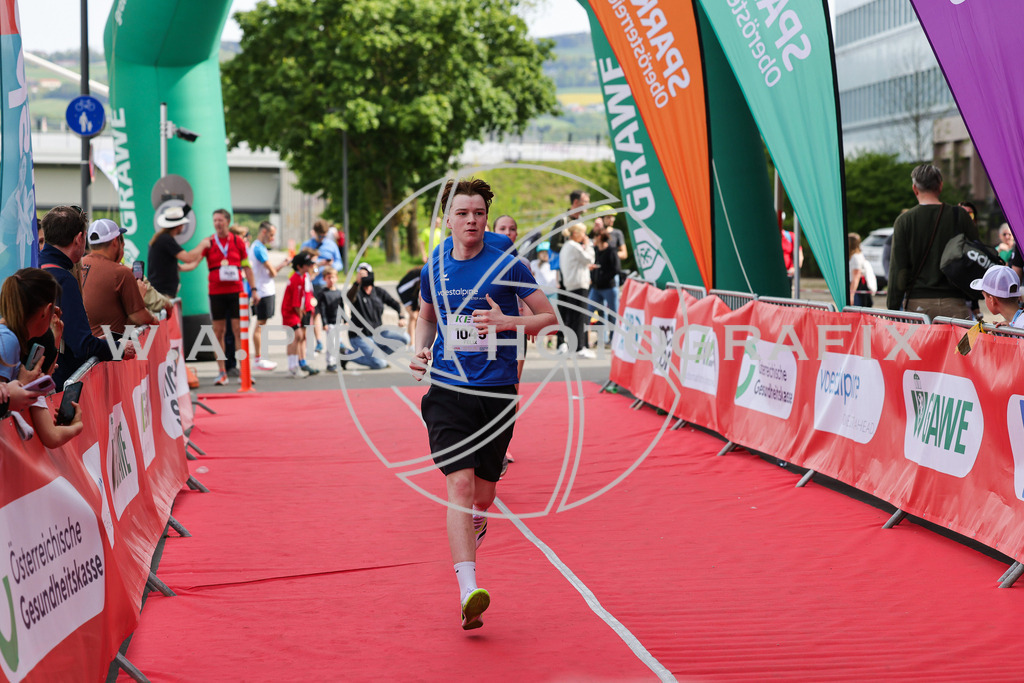 ..... | Int. 3 Brückenlauf Linz, Foto: WAPICS/Binder Manuel