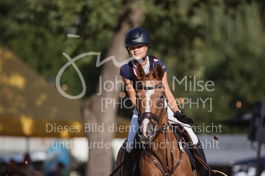 220825_Delbrueck_PonyTrophy-158 | Deine schönsten Turniermomente als professionelle Fotos! Entdecke hochwertige Pferdesport-Fotografie im Online-Shop. Jetzt Fotos finden & bestellen!