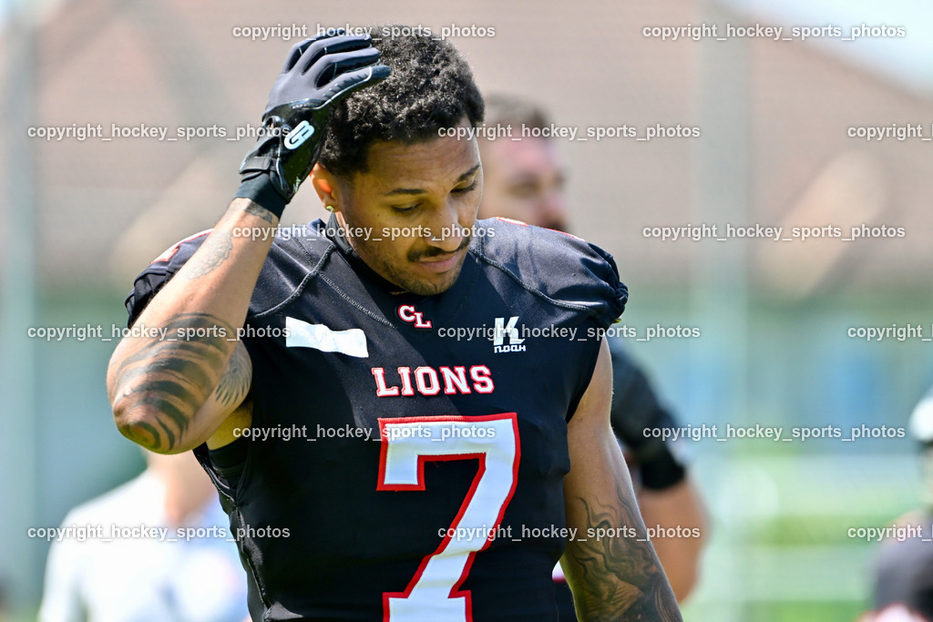 Carinthian Lions vs. Cineplexx Blue Devils | #7 Monai Simon Carinthian Lion, Carinthian Lions vs. Cineplexx Blue Devils, Carinthian Lions vs. Cineplexx Blue Devils am 09.06.2025 in Klagenfurt (ASV Sportplatz), Austria, (Photo by Bernd Stefan)