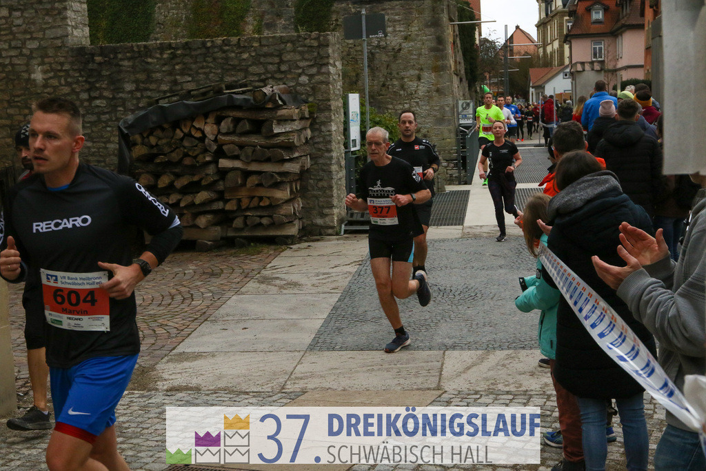 VR Bank Hauptlauf 10000m | 3 Koenigslauf 2023 - Realisiert mit Pictrs.com