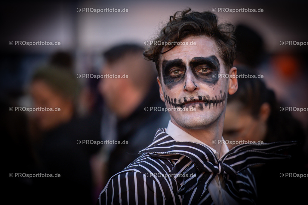 Halloween Run 2024 in Koeln, 31.10.2024 | Impressionen vom Halloween Run 2024 am 31.10.2024 in Koeln (Forstbotanischer Garten Rodenkirchen). Foto: BEAUTIFUL SPORTS/Axel Kohring