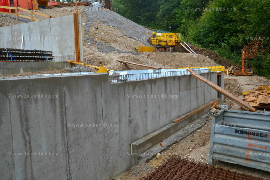 bib-lg04-betonarbeiten-0118 | Nach LV-Leistungsgruppen sortierte Detailfotos über den Bau eines Hauses. Alle Hausbau-Bilder direkt vom Urheber und Autor der Website Haus-Selber-Bauen.com